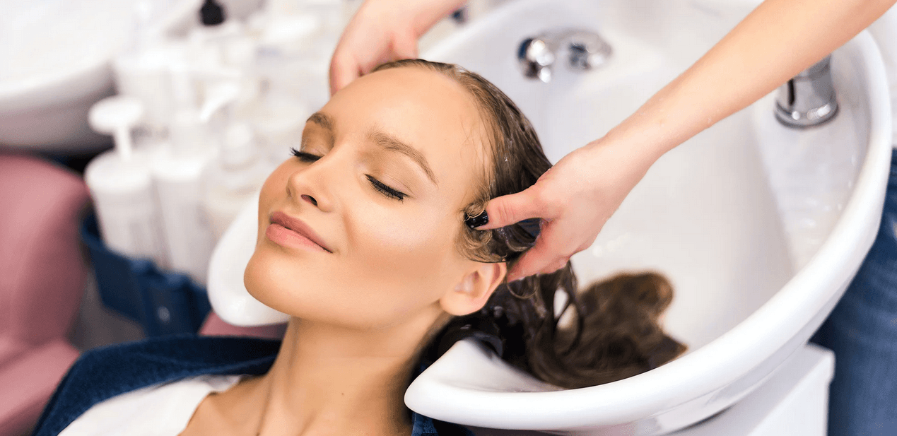 Střih pro všechny délky vlasů pro nové klientky