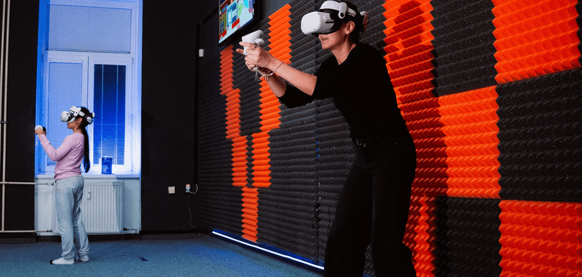 Akční svět Hero Zone ve virtuální realitě: 60 min. pro 1–4 osoby 