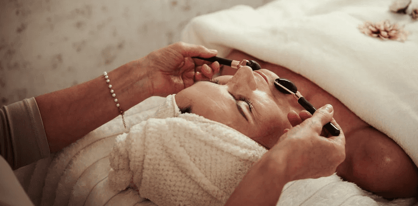 Zpevňující a omlazující kosmetické ošetření, 60 minut 