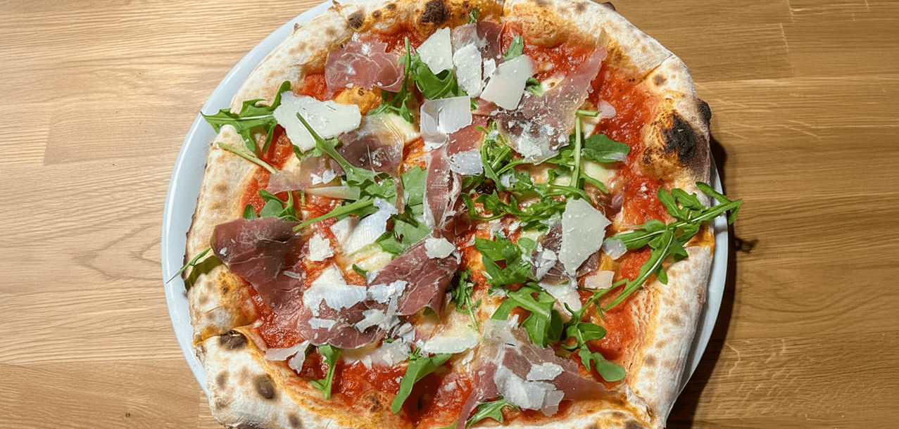 Ochutnejte Itálii: 2× pravá italská pizza o průměru 32 cm dle výběru