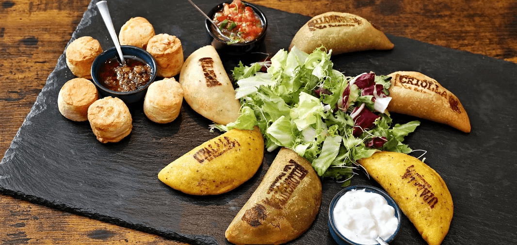 Bezlepková Argentina: degustační menu pro 2 osoby vč. vegetariánských empanadas