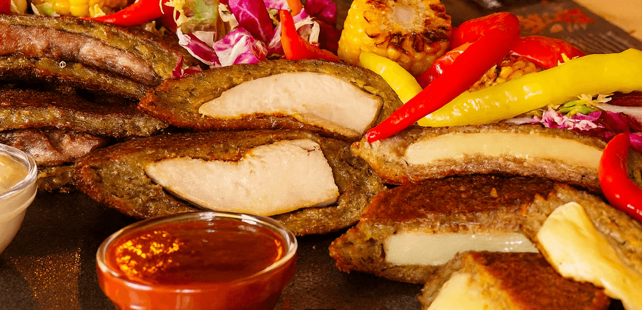 Plněné bramboráky na kavkazský způsob: s krkovičkou, kuřetem nebo sýry 