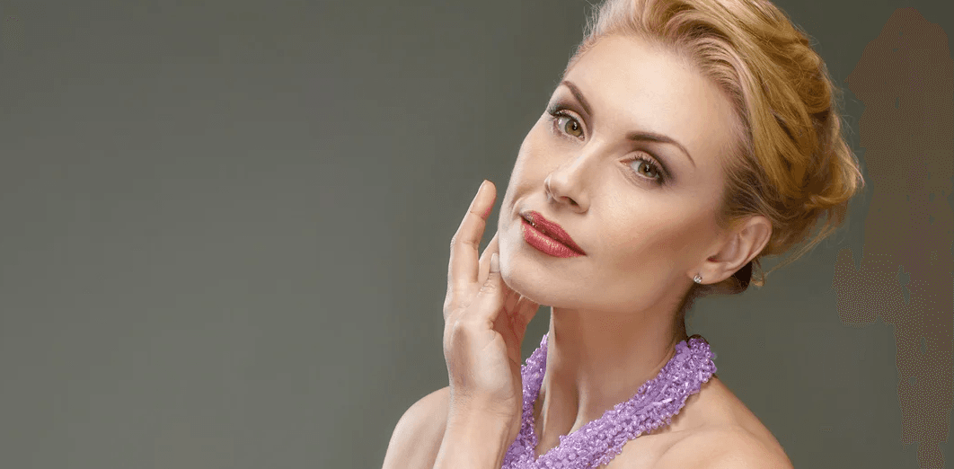 Facelift obličeje, krku a dekoltu 