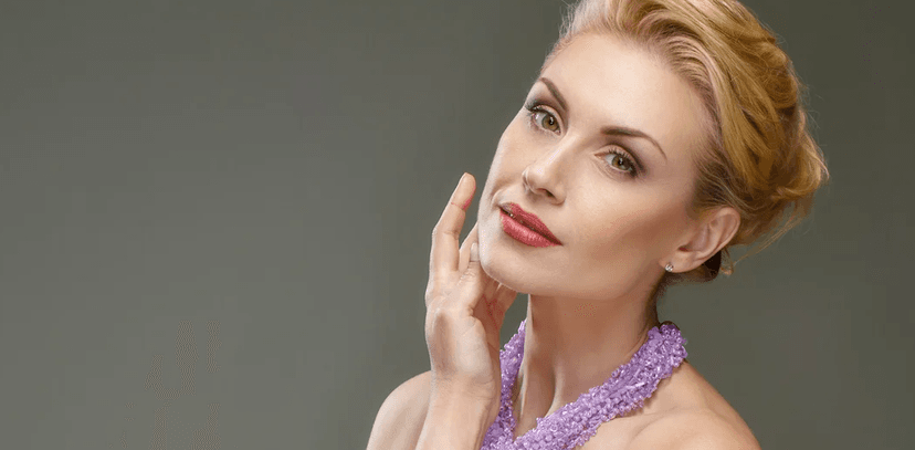 Facelift obličeje, krku a dekoltu 