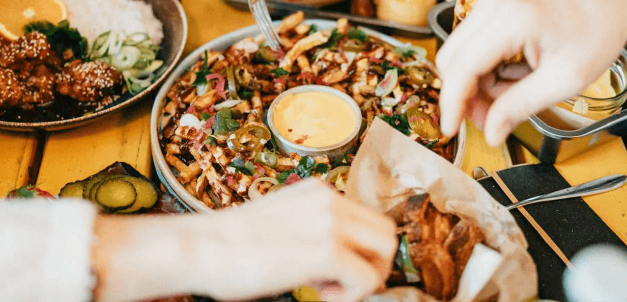 Otevřené vouchery : burgery, kuře v tempuře i trhané vepřové