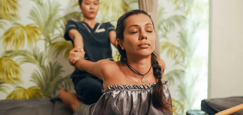 Tradiční thajská nebo olejová masáž celého těla: 60 minut