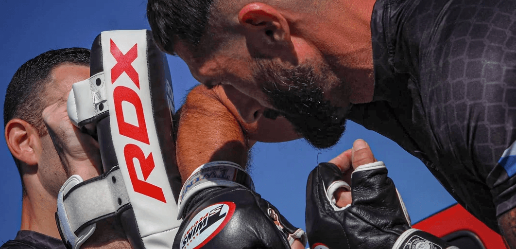 Soukromý trénink či 5 skupinových lekcí: MMA, box, jiu-jitsu, kruháč a další 