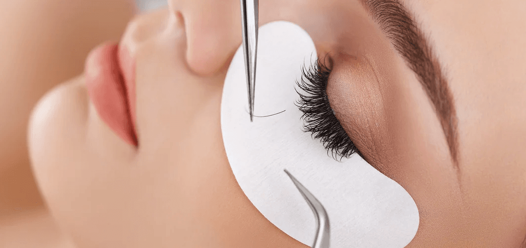 Laminace a barvení obočí