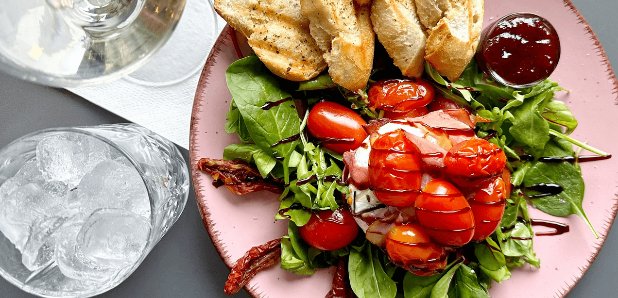 Grilovaný camembert a prosecco pro dva 