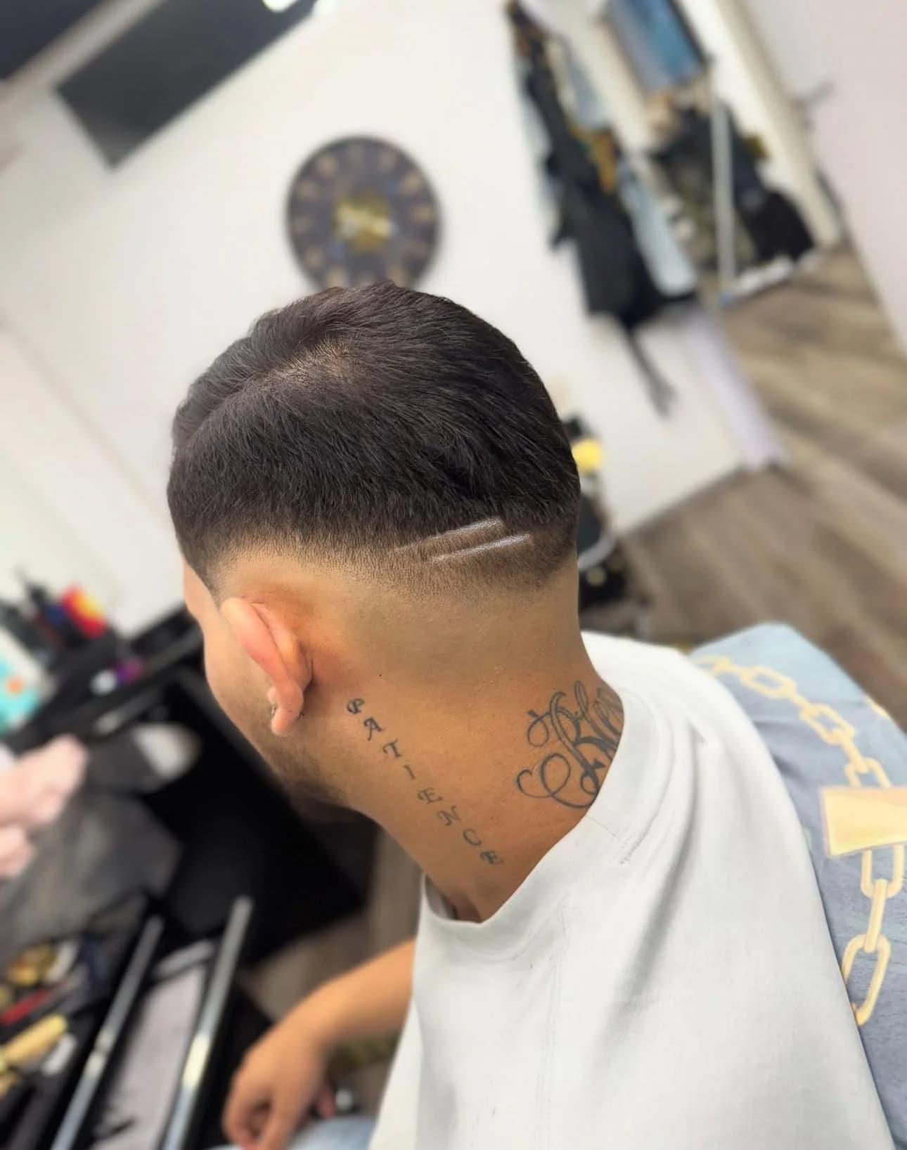 Úprava vousů, klasický střih i kompletní balíček od barbera na Stodůlkách