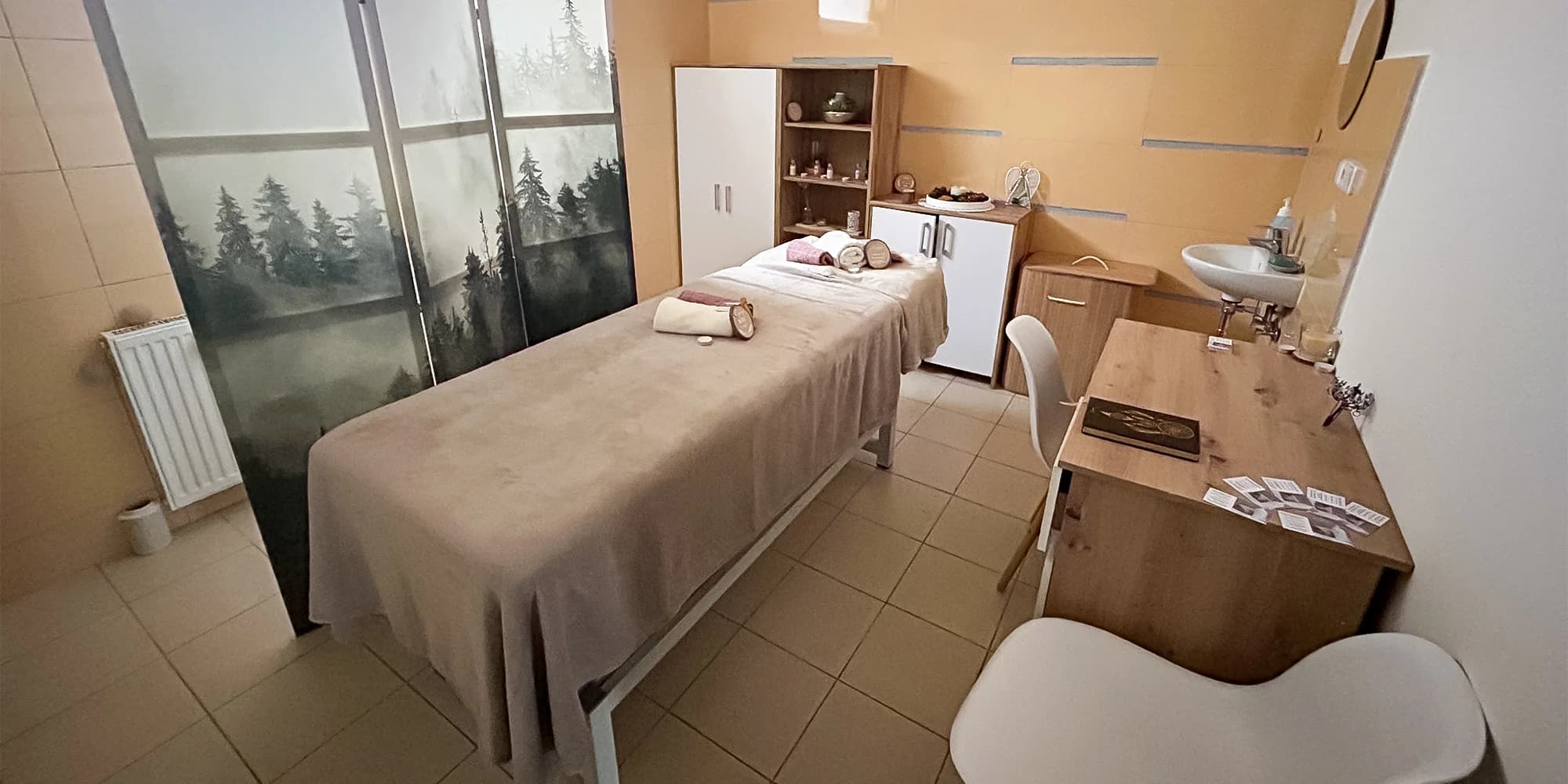 Zasloužená péče a regenerace pro ženy: masáže zad, šíje, celého těla i maderoterapie