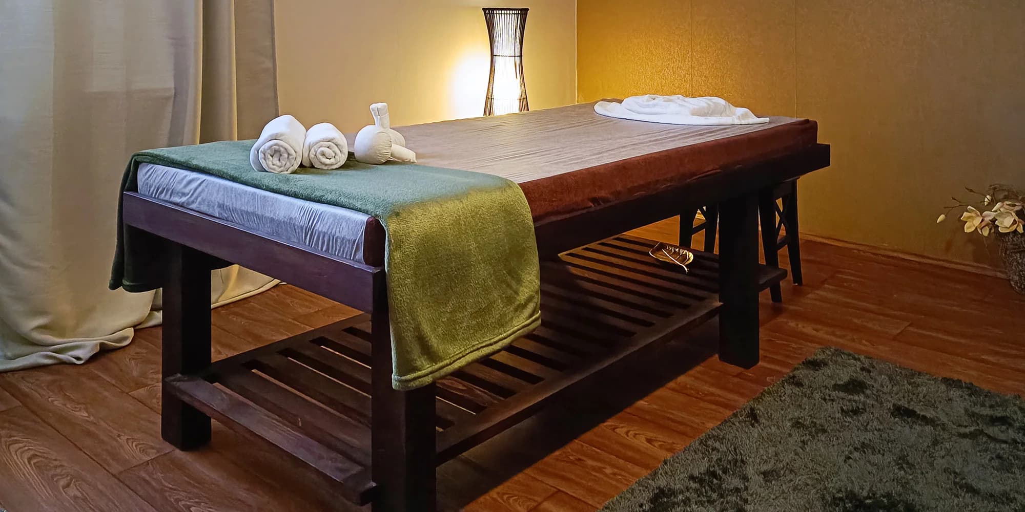 60–120 min. masáže dle výběru: relaxační či regenerační péče o tělo i duši