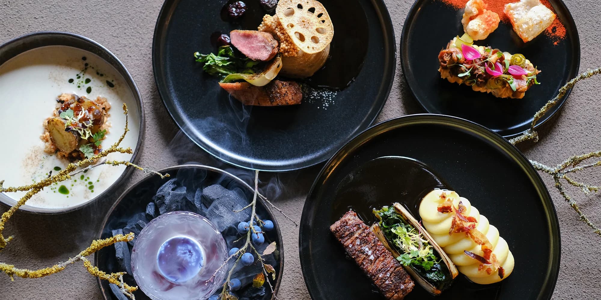 Zimní degustační smoukované menu o 5 chodech a s drinkem na závěr pro 2 osoby