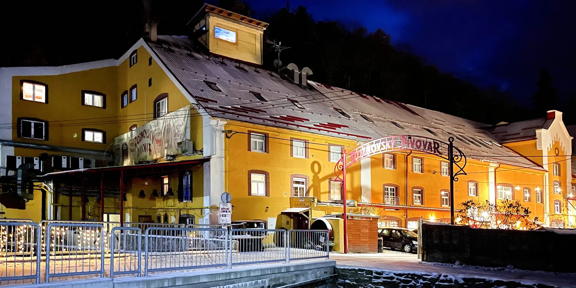 Pivovarské hody: kachní nebo masové menu s ochutnávkou piv a čokolád i pivní lázně