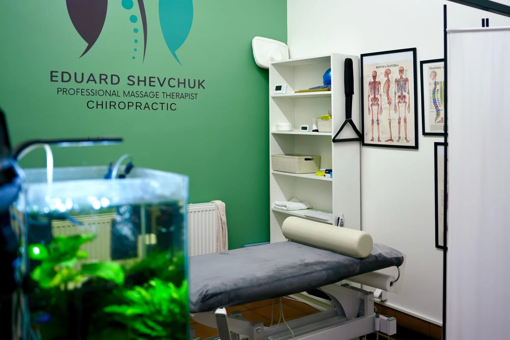 Masáž sportovní, regenerační, relaxační či baňkování, 30 až 120 minut