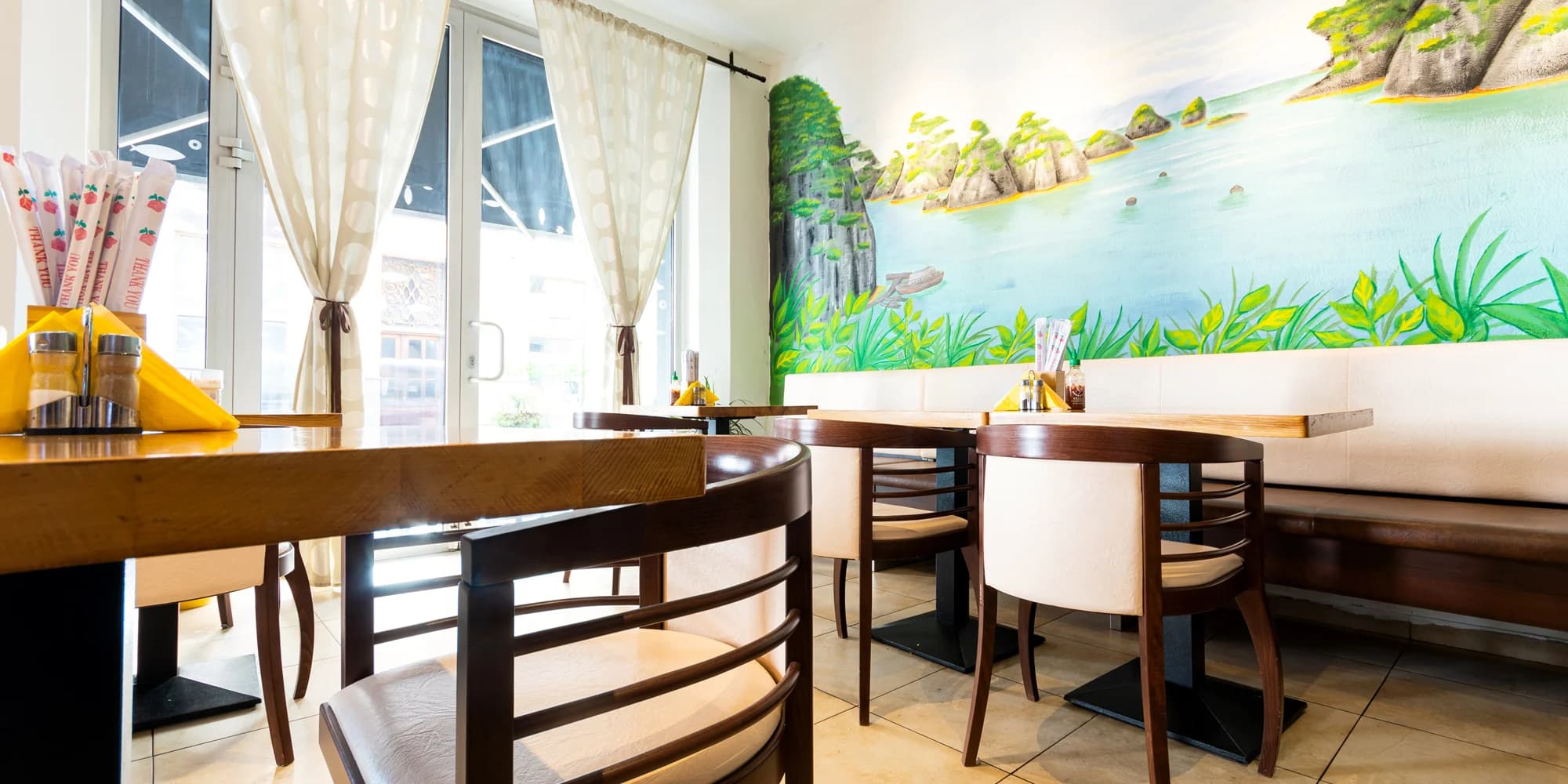 Sushi z restaurace VieThai na Stodolní: 46–108 rolek se zeleninou i rybami