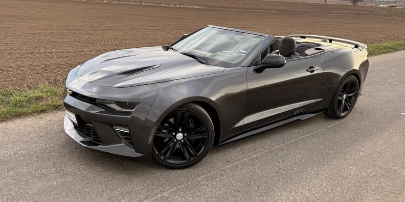 Zapůjčení Chevroletu Camaro SS 6.2 V8 Cabrio na 12 nebo 24 hodin