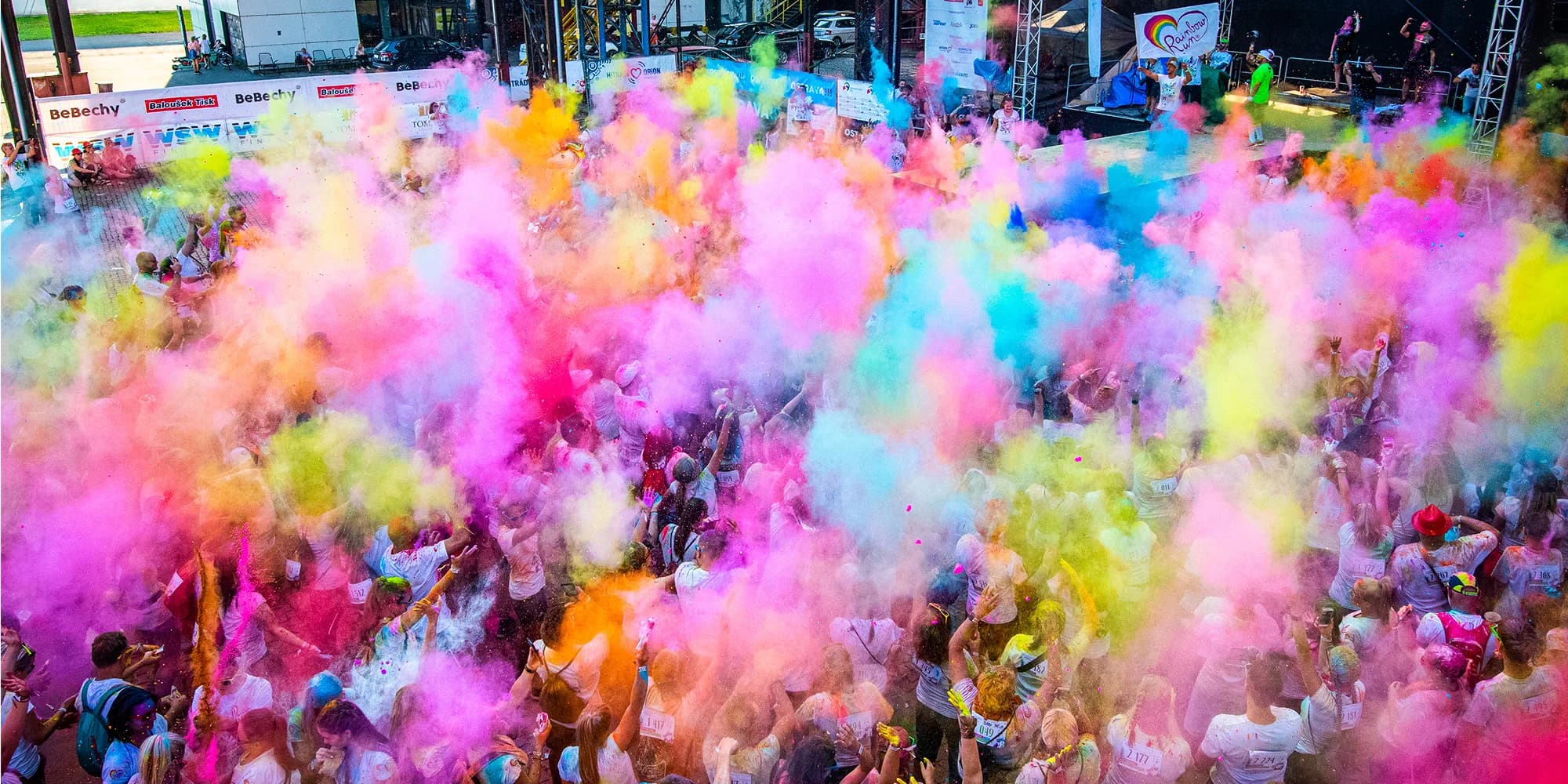 Vstup na Rainbow Run v Dolní oblasti Vítkovice: rozběhněte se do dne plného barev, tance a skvělé zábavy