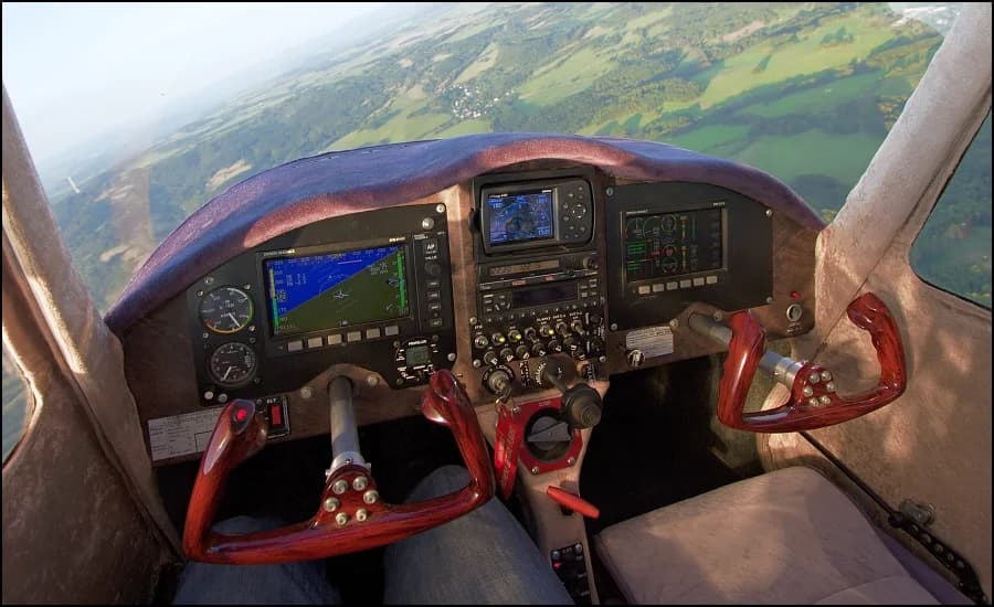 Vzhůru do oblak: 20 až 60 minut pilotem na zkoušku