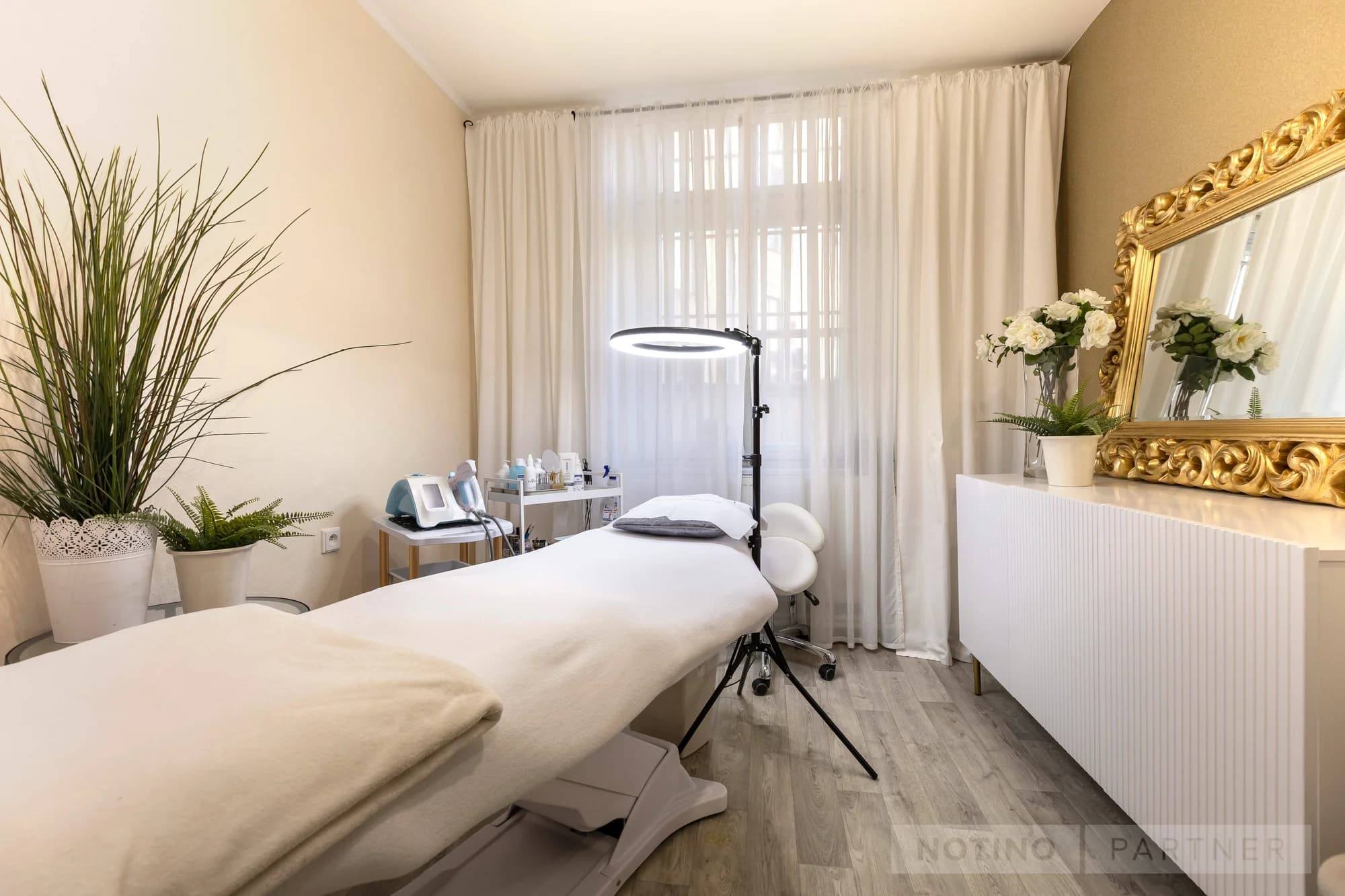 Dokonalé odstranění vrásek, akné, pigmentace či jizev