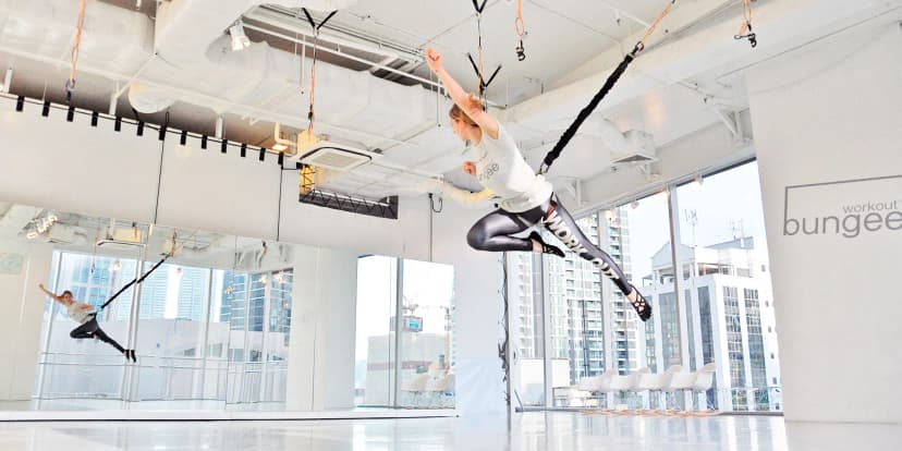 Bungee Workout: zábavné cvičení na laně pro jednotlivce, skupinu až 8 osob i rodiče s dětmi