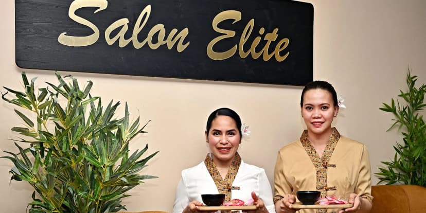 90-110 min. relaxu: thajská, královská i levandulová masáž, maska a lázeň nohou