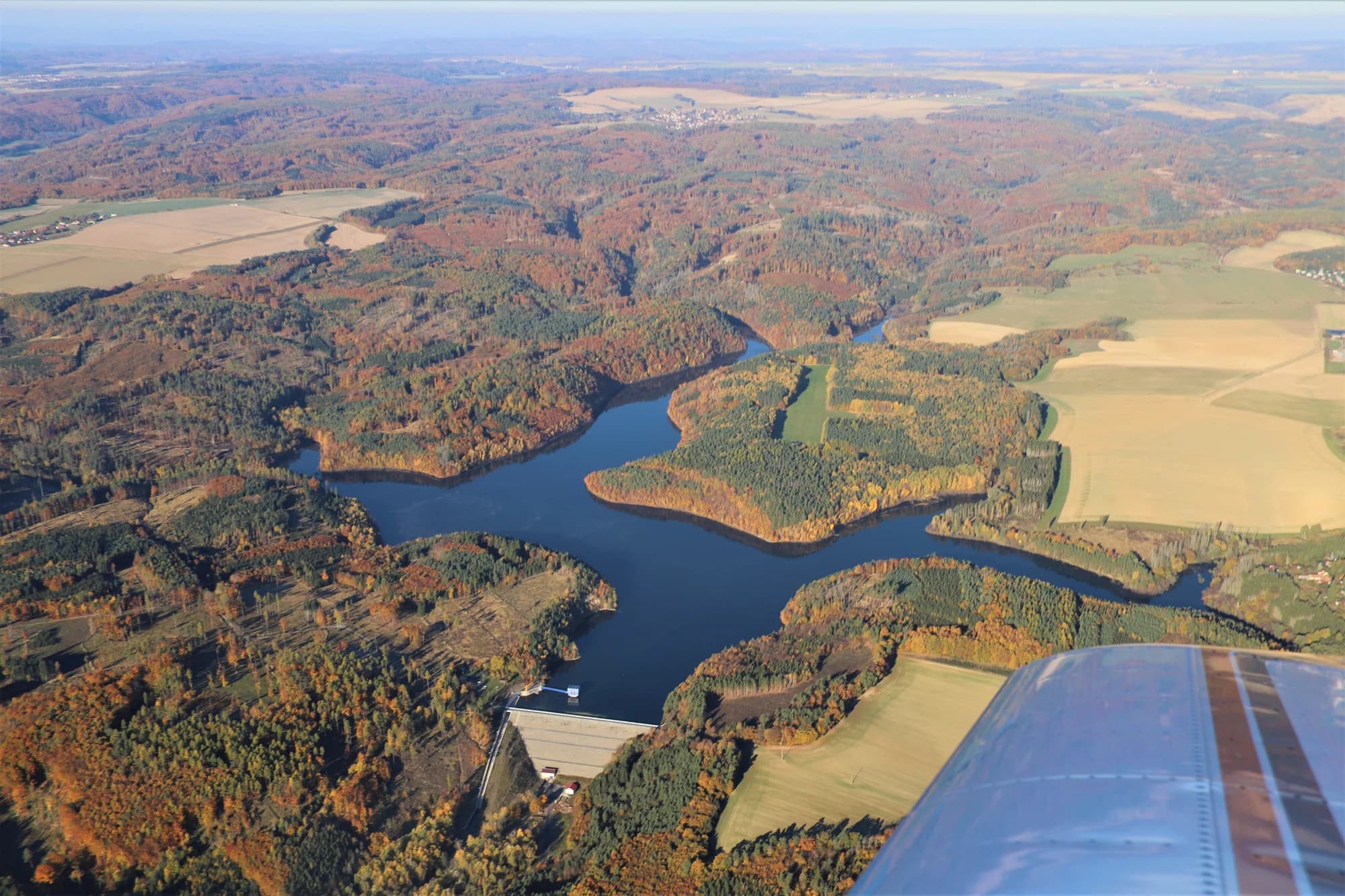 Vyhlídkový let v letadle Cessna 207 nad „zakázanou přehradou“ u Vyškova