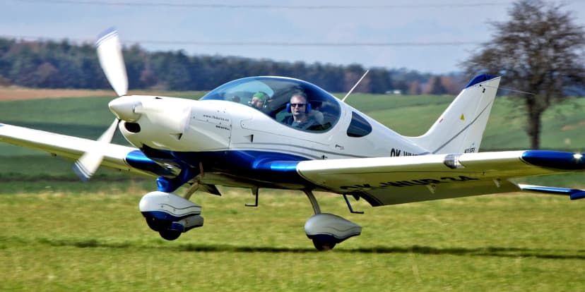 Pilotem na zkoušku: 30–45 min. letu v letadle Bristell nebo Tecnam pro 1 osobu