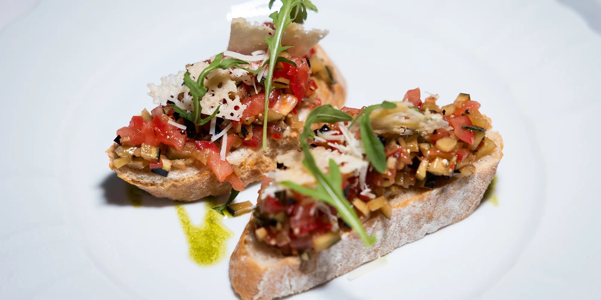 Čtyřchodové menu v iglú restaurace Končina pro 2–6 osob