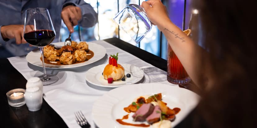 Chuťový i vizuální zážitek v centru Prahy: vouchery na 1 000–2 000 Kč do restaurace Talíř