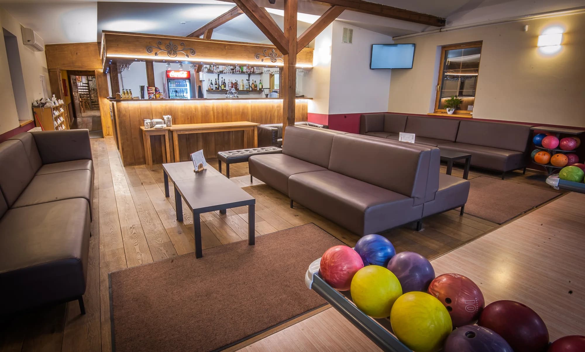 Hodina aktivní zábavy: bowling i se zapůjčením bot až pro 6 hráčů
