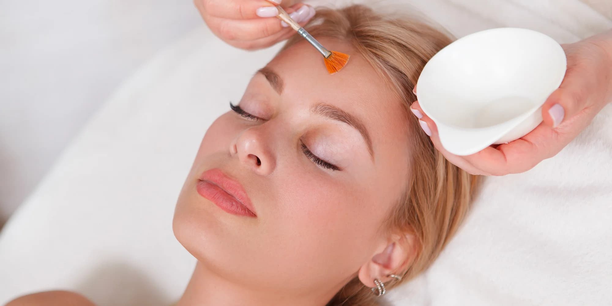 Kosmetické rituály: základní péče, detoxikace, hydratace i anti-aging