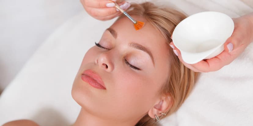 Kosmetické rituály: základní péče, detoxikace, hydratace i anti-aging