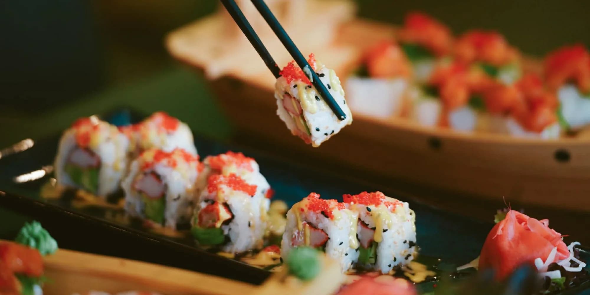 Sushi sety s lososem, avokádem i kaviárem: 34 nebo 58 kusů