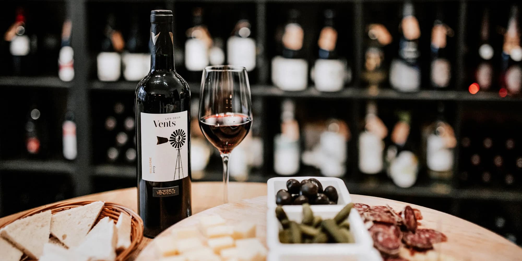 Řízená degustace vína "Tour de France": tapas i výklad francouzského someliéra