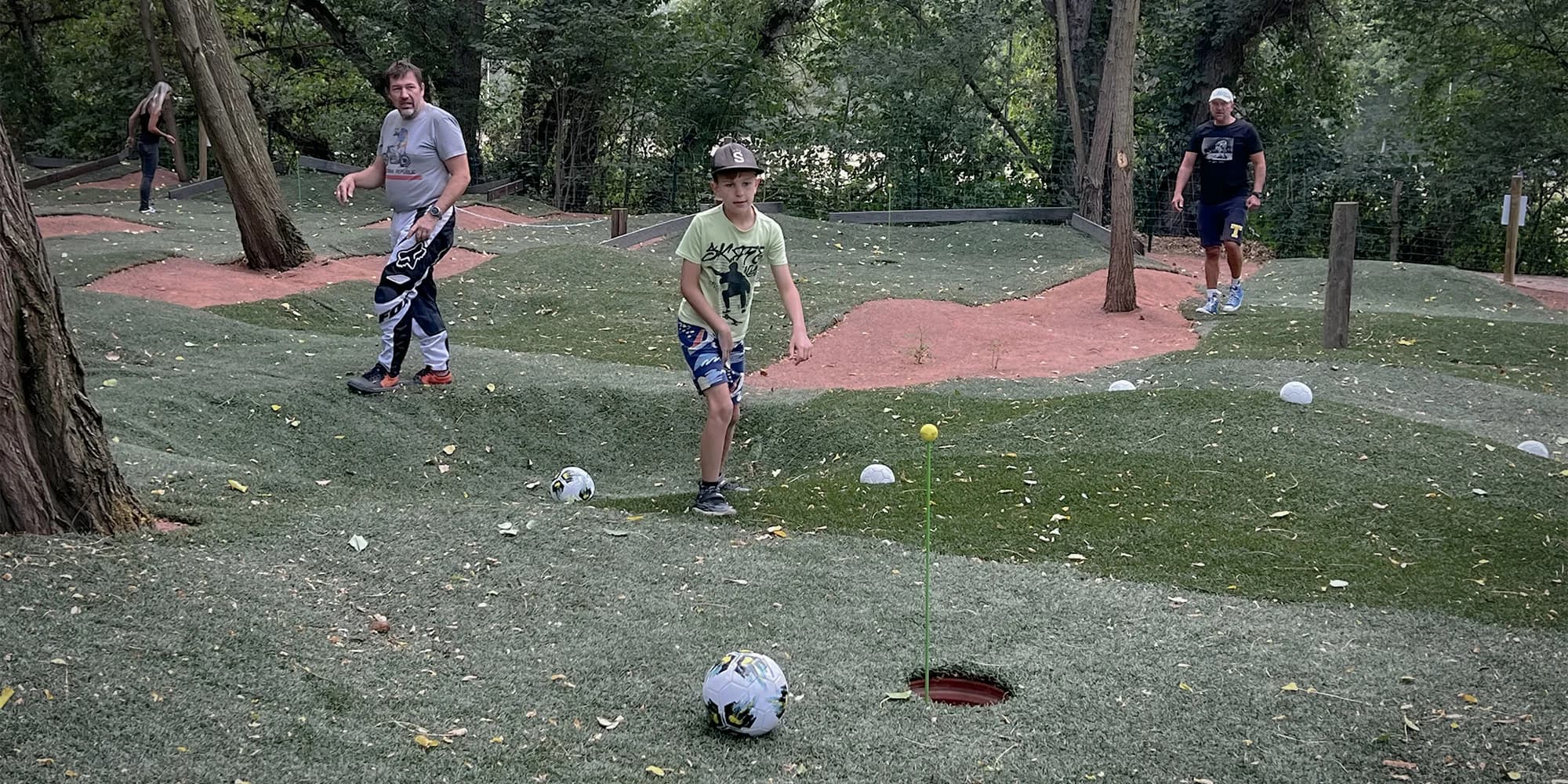 Přijďte si zahrát fotbalgolf do Pirátí zátoky: 1 hra pro děti i dospělé