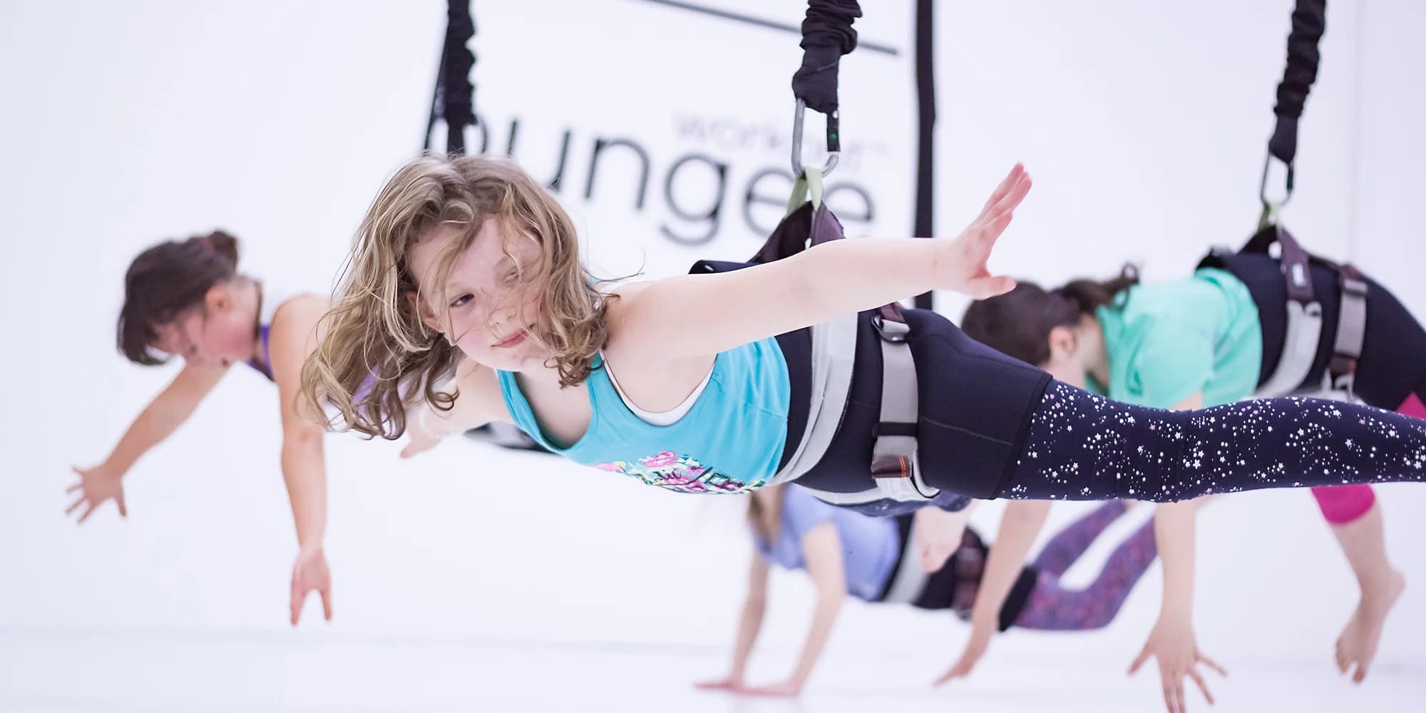 Bungee Workout: zábavné cvičení na laně pro jednotlivce i skupinu až 9 osob