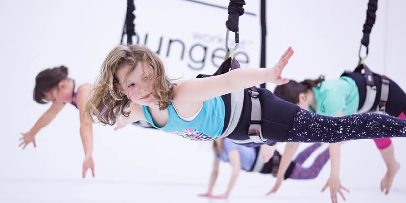 Bungee Workout: zábavné cvičení na laně pro jednotlivce i skupinu až 9 osob