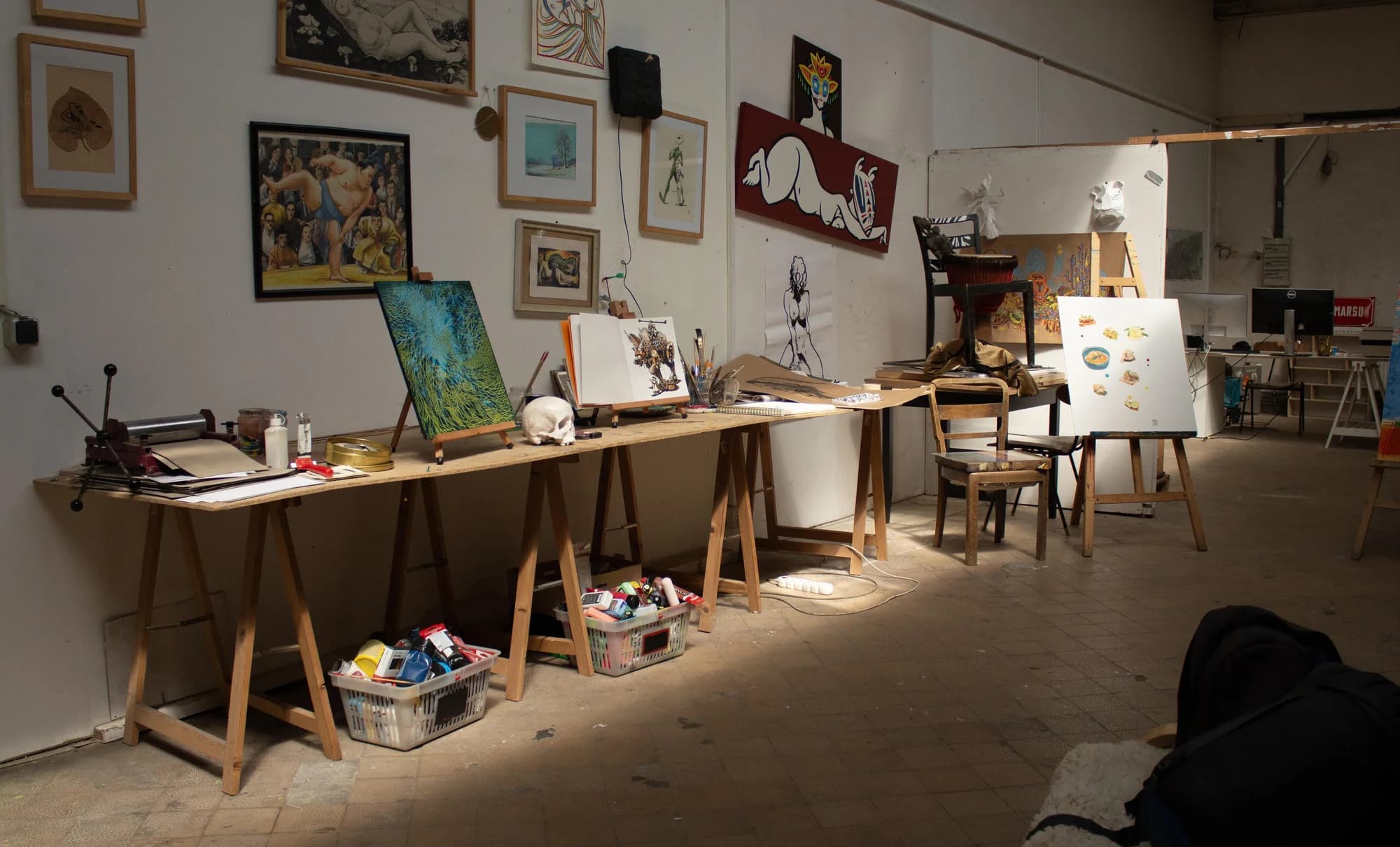 4hodinový odpolední workshop malování s profesionální kolumbijskou malířkou pro 1 i 2 osoby