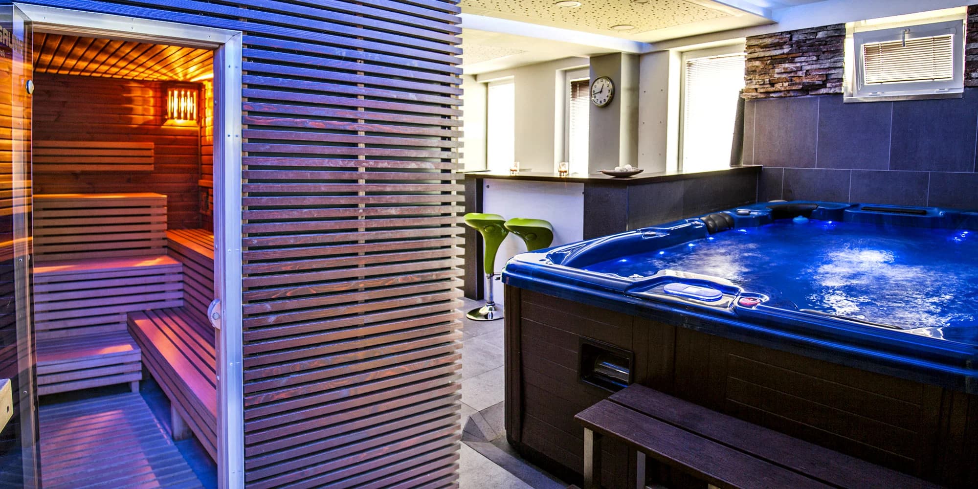 Časově neomezených vstupů do wellness ve Veselí nad Lužnicí: vířivka, finská sauna i aroma pára