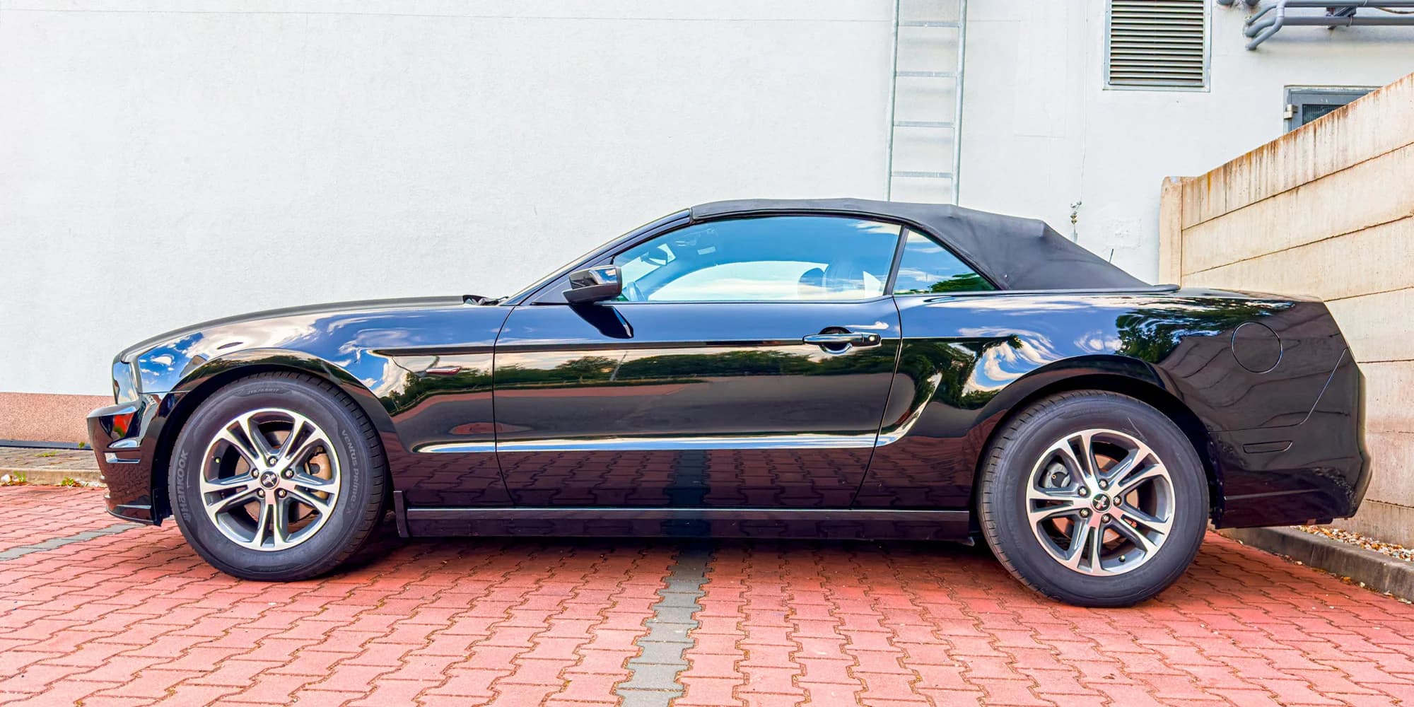 Ford Mustang Convertible 3.7 V6: spolujízda, řízení i pronájem