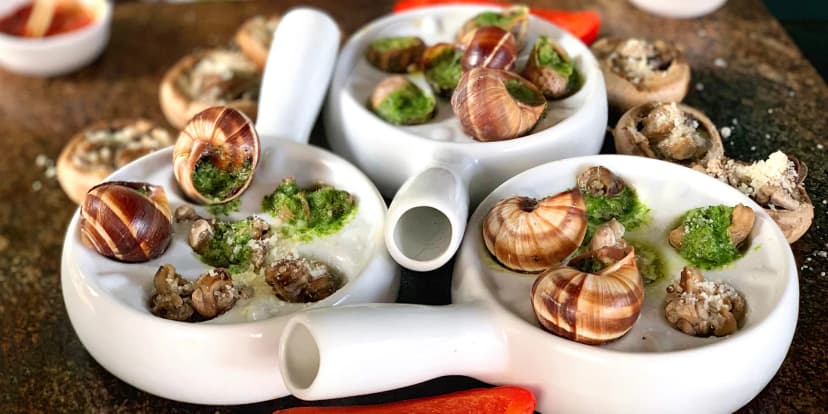 Degustační menu na šnečí farmě pro 2 osoby: 5 druhů přípravy a bagetka