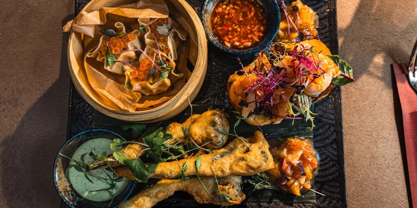 Dvouchodové asijské menu v luxusní restauraci v centru Prahy