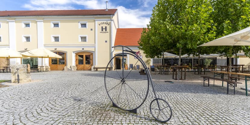 Dárek pro milovníky piva: otevřené vouchery na 300 až 2000 Kč do Pivovaru Holanďan