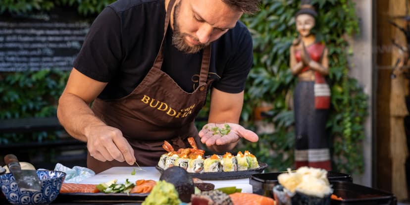 Kurzy přípravy sushi pro začátečníky i pokročilé od Školy vaření Café Buddha
