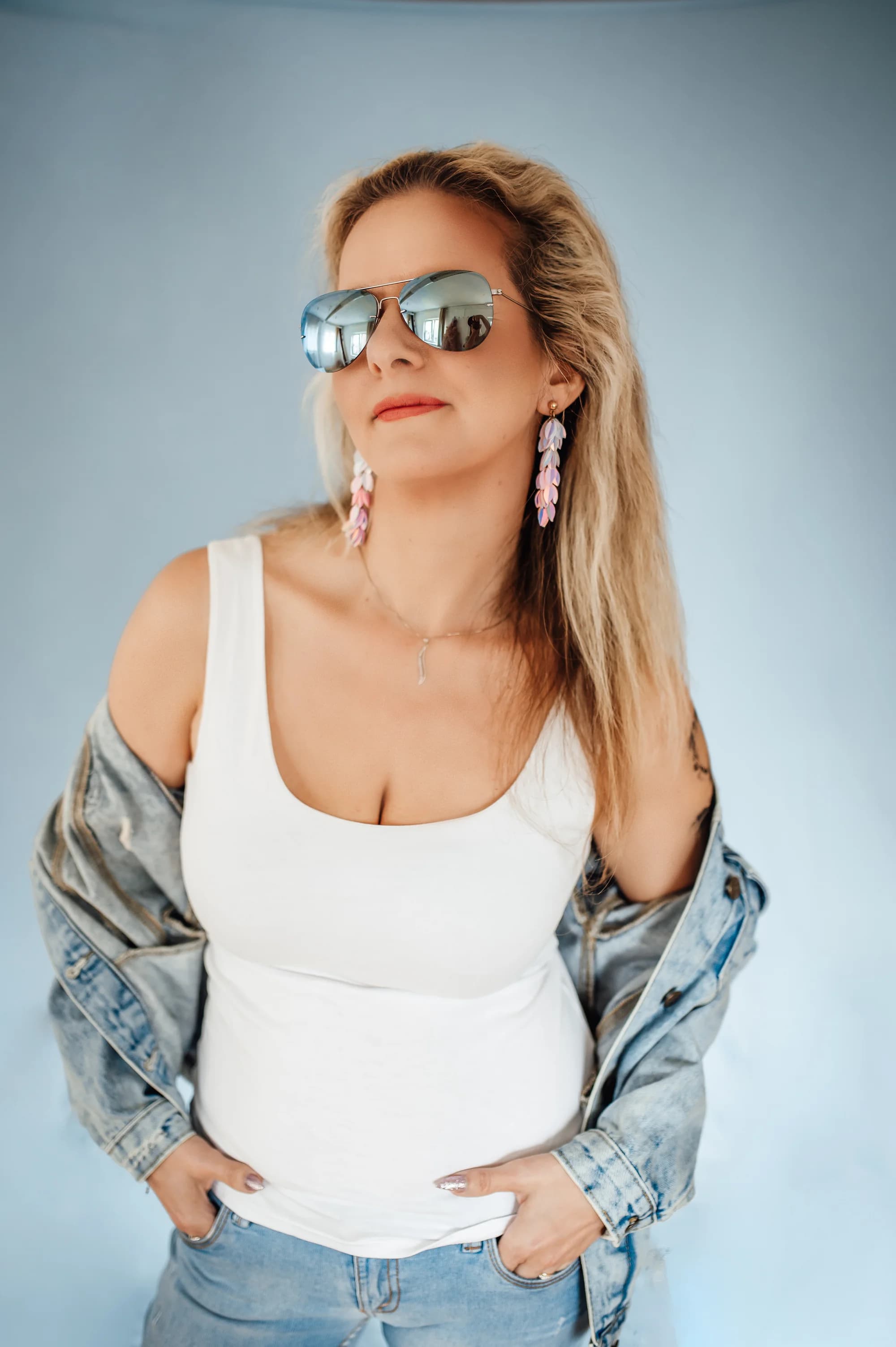Profesionální focení venku či v ateliéru: 10 či neomezený počet snímků i fotokniha