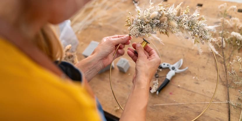 3hod. floristický kurz v Karlíně dle výběru: kytice, věnce či florální obraz