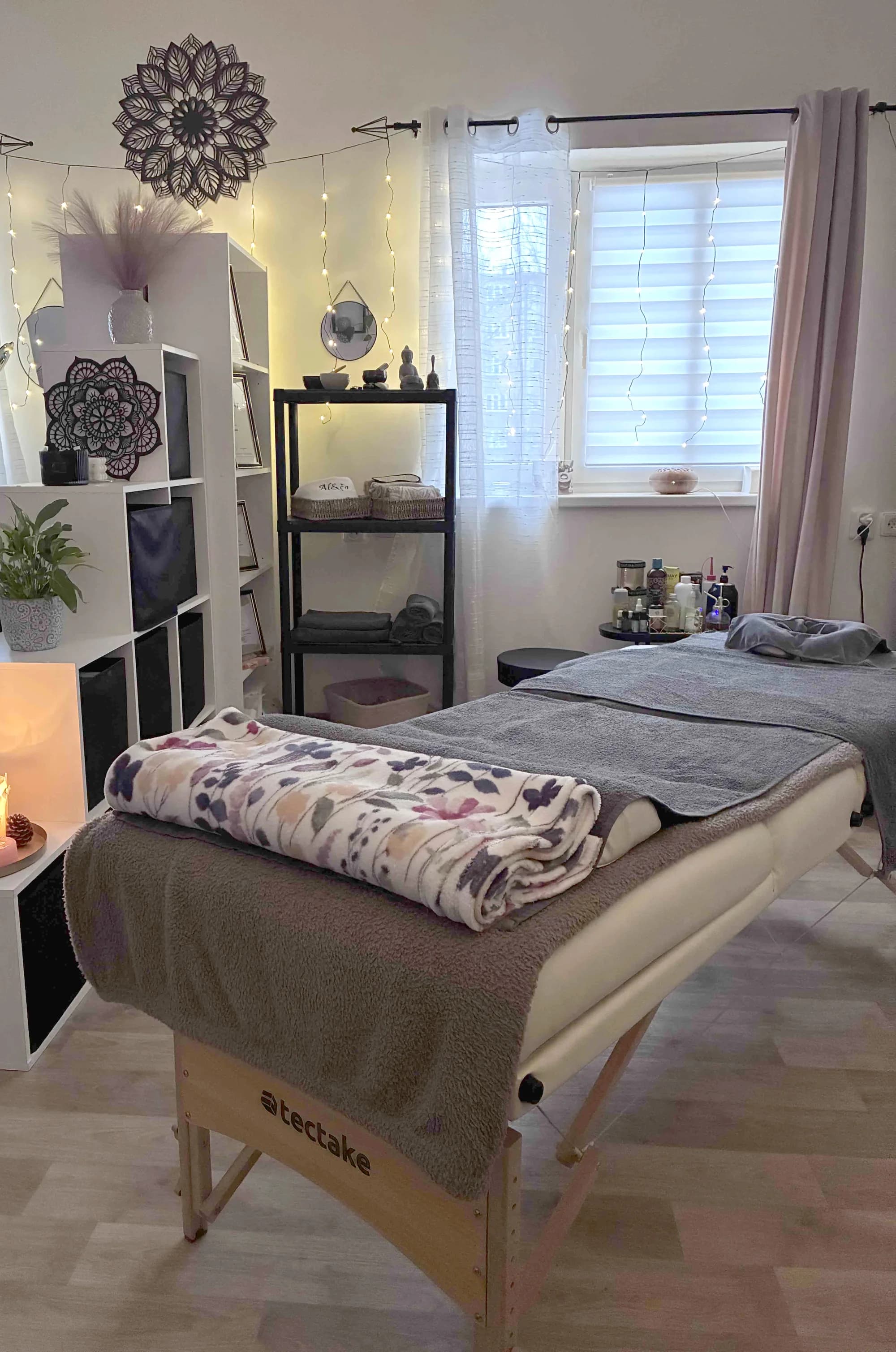 Manuální lymfodrenáž nebo kraniosakrální terapie, 60 minut