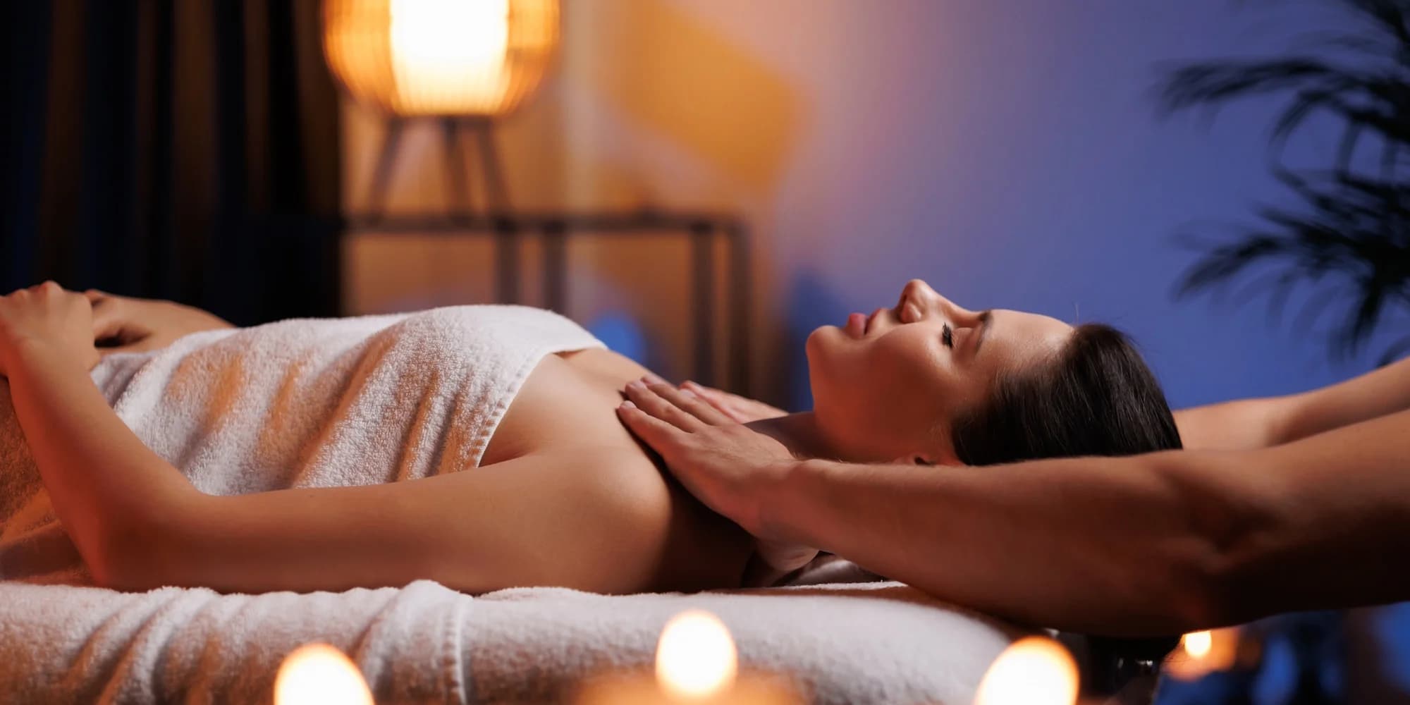 Dokonalá relaxace: 90–⁠180min. ⁠⁠královská tantra pro ženy