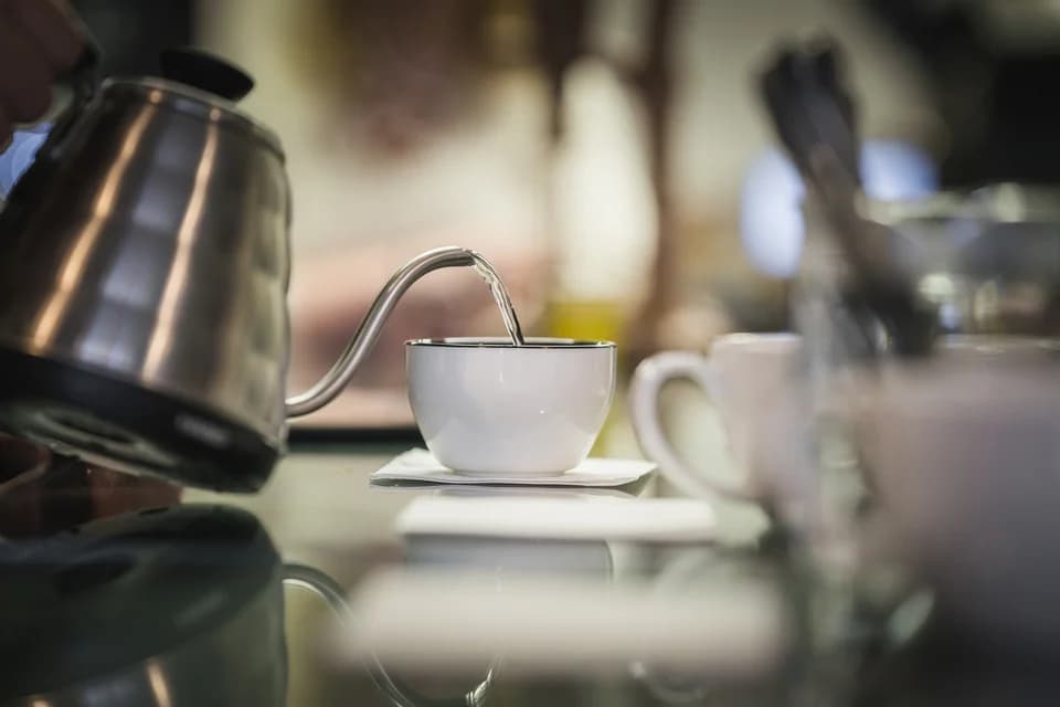 Cupping: degustace kávy s neomezenou konzumací a balíčkem na doma pro 1 a 2 os.